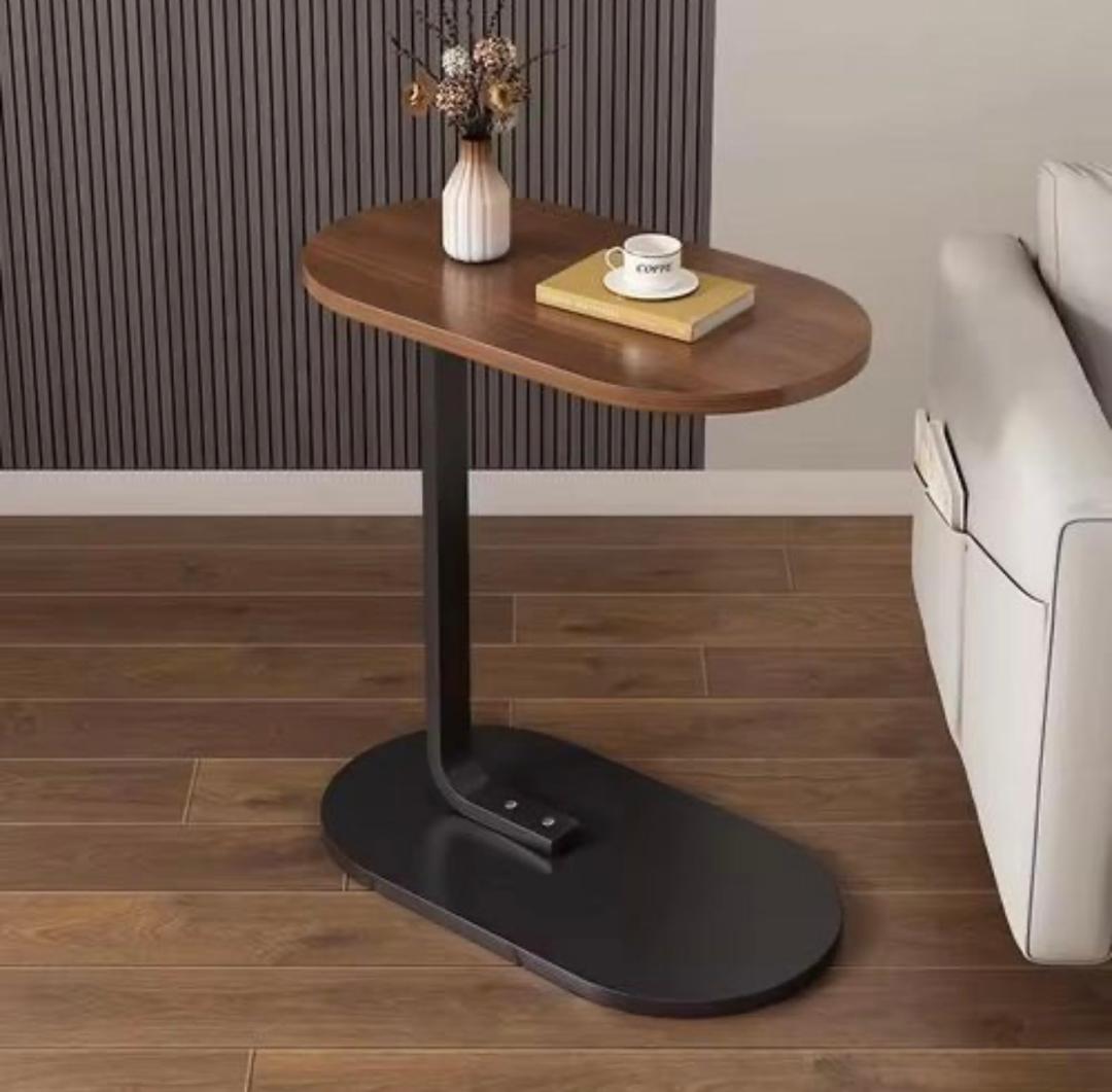 Table d'appoint pratique